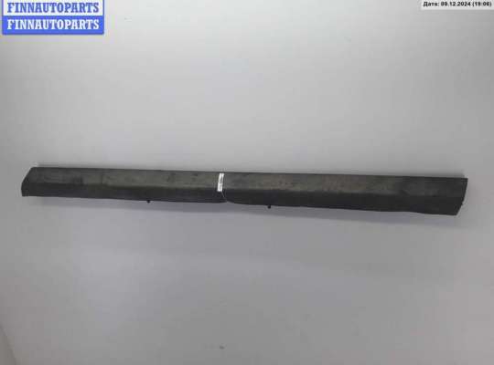 купить Молдинг двери передней правой на Volkswagen Passat B5+ (GP)