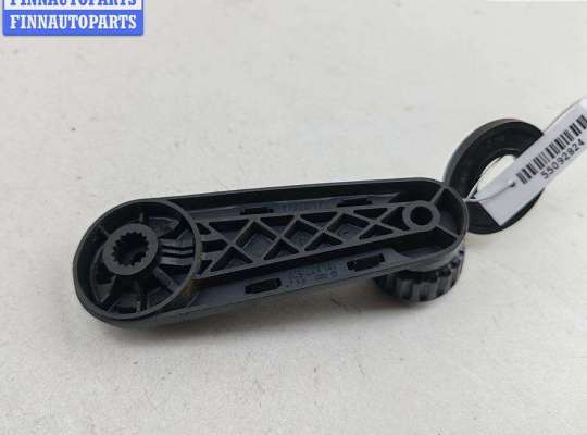 купить Ручка стеклоподъемника на Volkswagen Golf-2