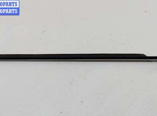 купить Молдинг стекла двери задней левой наружный на Skoda Octavia mk3 (A7 5E) 2013-2020