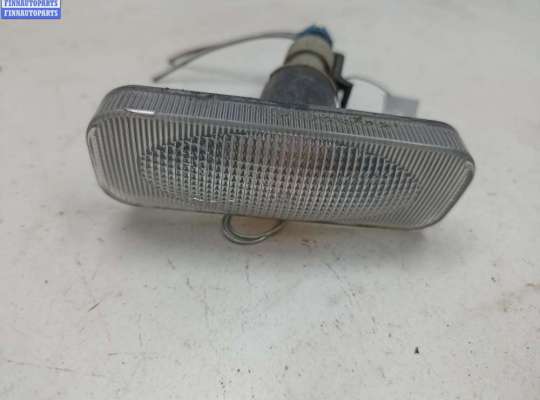 купить Повторитель поворота левый на Opel Omega B (1994-2003)