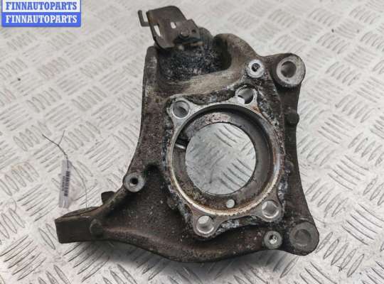 купить Кулак (корпус ступицы) передний правый на Volkswagen Passat B6