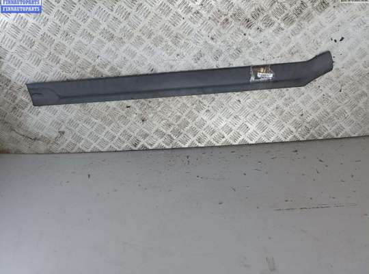 Молдинг на Opel Zafira A