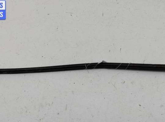 купить Молдинг лобового стекла на Audi A4 B6 (2001-2004)