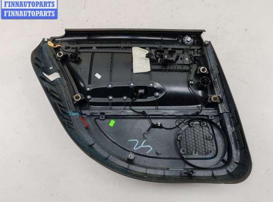 купить Обшивка двери задней правой (дверная карта) на Audi A4 B7 (2004-2008)