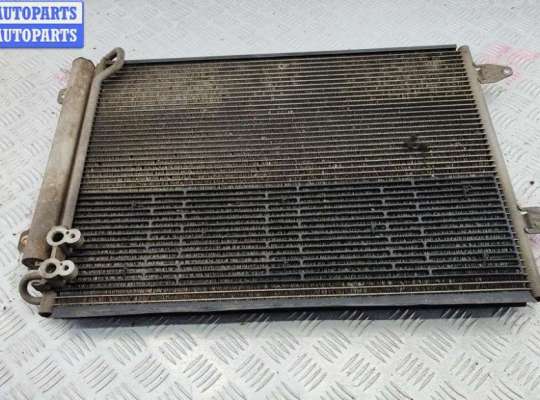 Радиатор охлаждения (конд.) VG2716017 на Volkswagen Passat B6