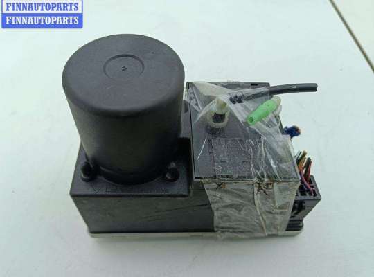 купить Компрессор центрального замка на Audi A6 C4 (1994-1997)