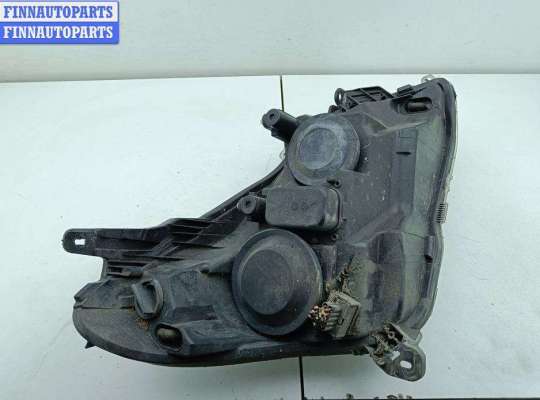 Фара передняя на Opel Astra H / Classic