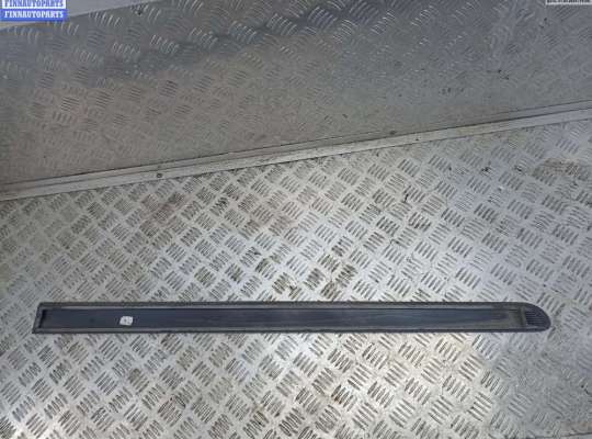 Молдинг на Opel Zafira B