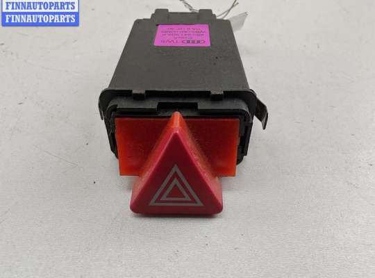 Кнопка аварийной сигнализации (аварийки) AU1725298 на Audi A6 C5 (1997-2005)