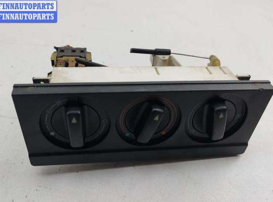 Переключатель отопителя AU1732984 на Audi 80 B3 (1987-1992)