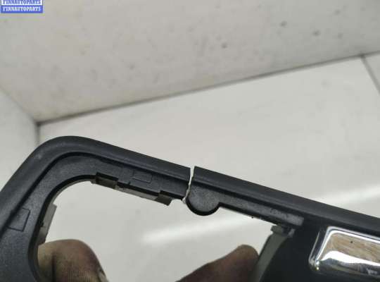 купить Ручка двери внутренняя передняя левая на Volkswagen Touran