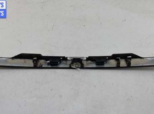купить Молдинг крышки (двери) багажника на Opel Astra H (2004-2009)