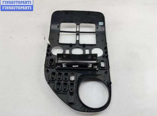 купить Рамка магнитолы на Mercedes Vito-1 W638 (1996-2003)