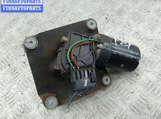 Моторчик дворников (стеклоочистителя) на Mitsubishi Carisma