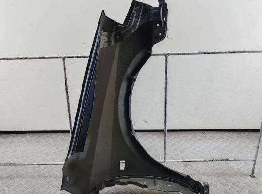 купить Крыло переднее левое на Nissan Primera P12 (2002-2008)