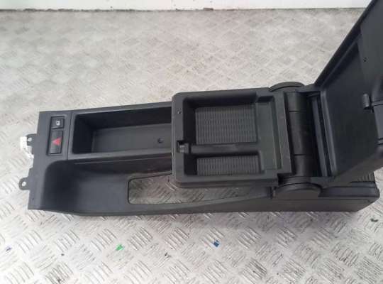 купить Подлокотник на BMW 3 E46 (1998-2006)