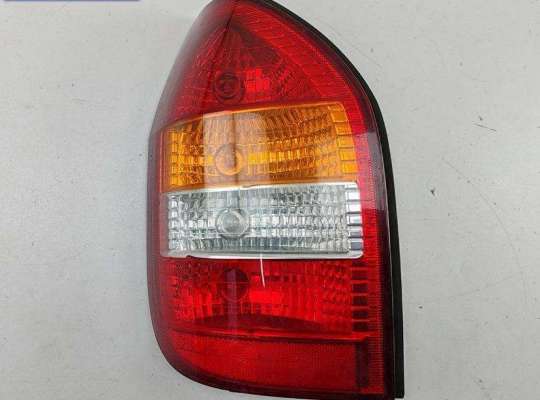 Купить Фонарь задний левый на Opel Zafira A (1999-2005) Фонарь задний левый OP2380569 на Opel Zafira A (1999-2005)