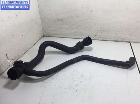 купить Патрубок радиатора на Volkswagen Passat B5