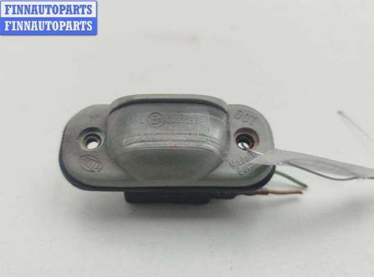 Подсветка номера AU1729584 на Audi 80 B4 (1991-1996)