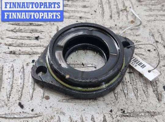 купить Кронштейн крепления на Volkswagen Passat B5