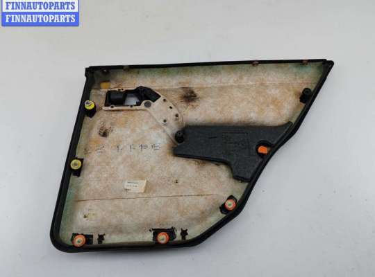 купить Обшивка двери задней левой (дверная карта) на Volkswagen Golf-3
