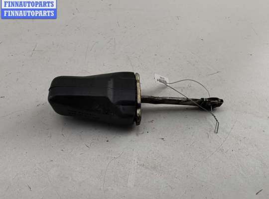 Ограничитель двери на Volkswagen Passat B3 (35i)
