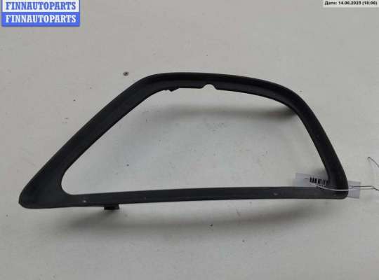 купить Рамка фары противотуманной правой на Ford Focus I (1998-2005)