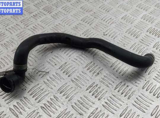 купить Патрубок отопителя (печки) на Volkswagen Passat B5+ (GP)