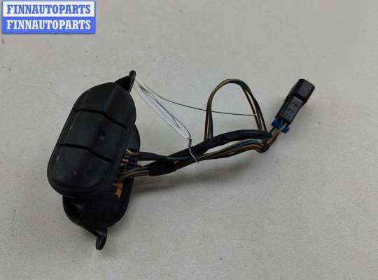 Кнопки руля OP2433852 на Opel Vectra B (1995-2002)