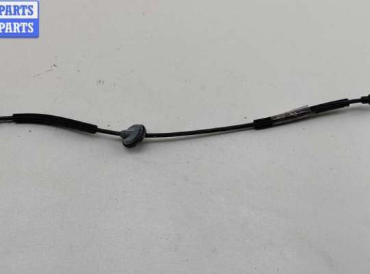 Трос двери передней VG2677257 на Volkswagen Passat B5+ (GP)