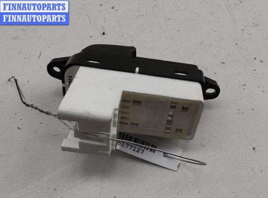 купить Кнопка стеклоподъемника заднего левого на Mazda 6 (2002-2007) GG/GY