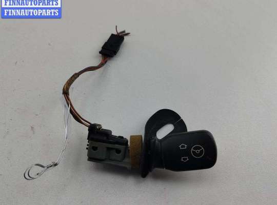 Купить Джойстик регулировки рулевой колонки на BMW 5 E39 (1995-2003) Джойстик регулировки рулевой колонки BM3567376 на BMW 5 E39 (1995-2003)