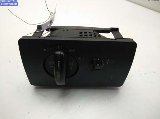 Переключатель света FO1124063 на Ford Mondeo III (2000-2007)