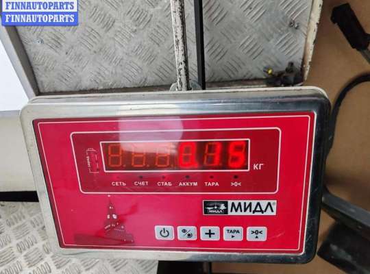 купить Молдинг стекла двери задней правой наружный на Volkswagen Passat B5