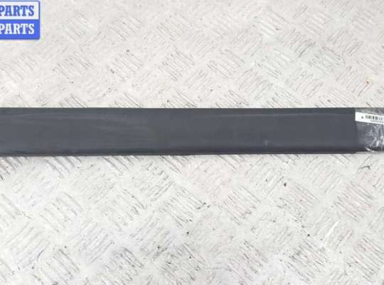 купить Молдинг крыла заднего левого на BMW 3 E36 (1991-2000)