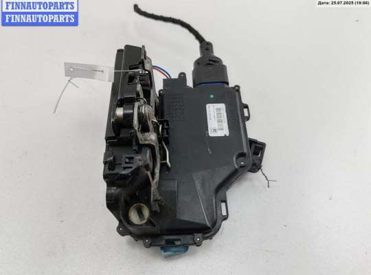 купить Замок двери передней левой на Volkswagen Caddy (2004-2010)