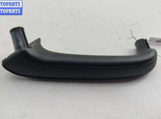 купить Ручка двери внутренняя передняя правая на Volkswagen Passat B3