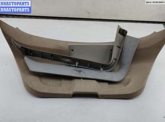 Обшивка крышки багажника FO1844652 на Ford Mondeo III (2000-2007)