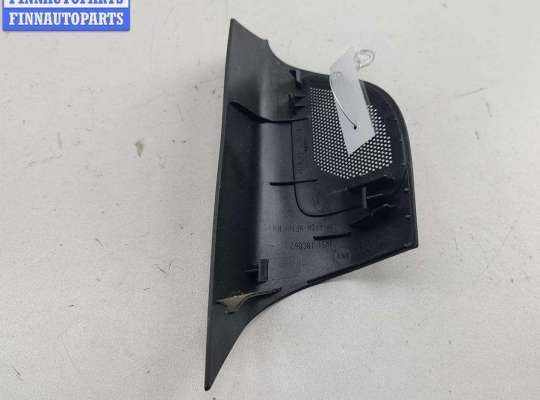 купить Накладка двери передней правой на Ford Focus II (2004-2011)