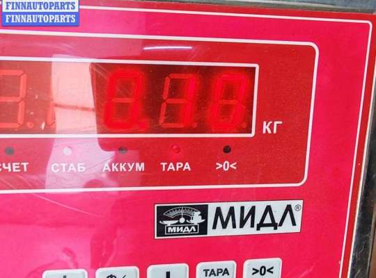 купить Молдинг двери задней правой на Volkswagen Golf-5