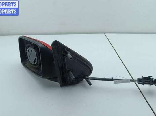 купить Зеркало наружное левое на Volkswagen Golf-3