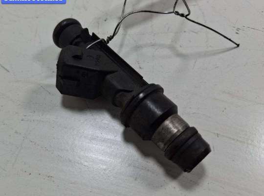 купить Форсунка топливная на Opel Vectra C (2002-2008)