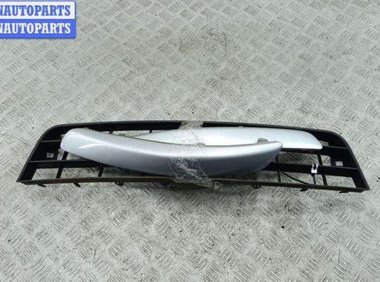 купить Решетка радиатора на Volkswagen Golf-5