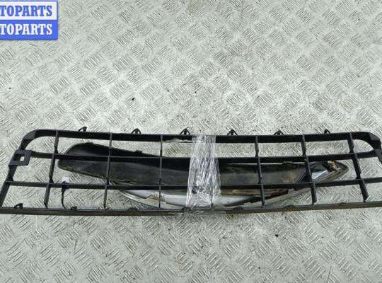 купить Решетка радиатора на Volkswagen Golf-5