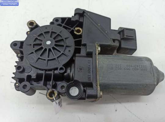 купить Моторчик стеклоподъемника задний правый на Audi A6 C5 (1997-2005)