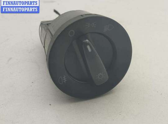 Переключатель света SK538138 на Skoda Fabia mk2 (5J) 2007-2014