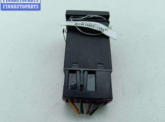 купить Кнопка аварийной сигнализации (аварийки) на Volkswagen Passat B5+ (GP)