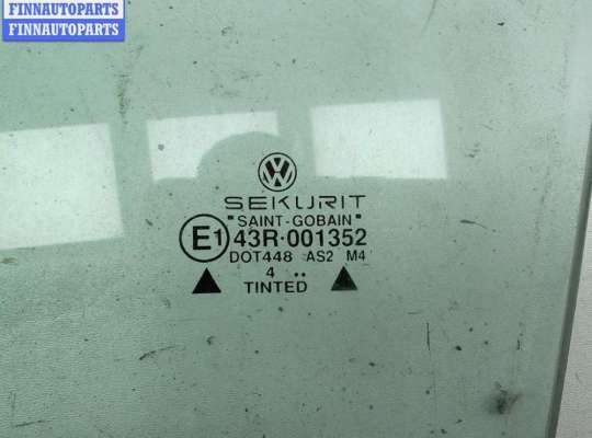 купить Стекло двери передней левой на Volkswagen Passat B4