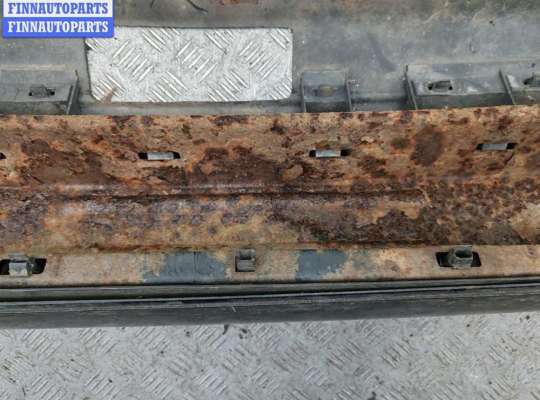 купить Бампер задний на Volkswagen Passat B4