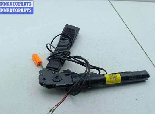 купить Замок ремня безопасности передний на Ford Focus II (2004-2011)